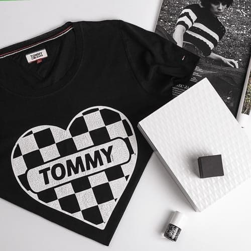 Hit sezonu. Tommy Jeans!