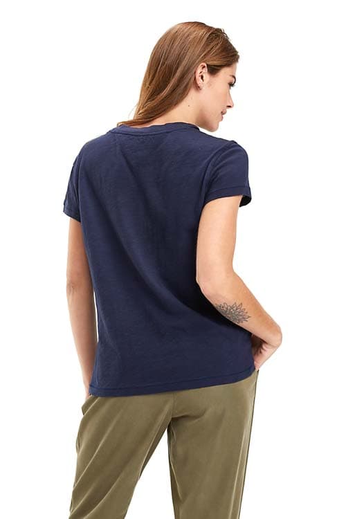 T-SHIRT EASY POCKET TEE